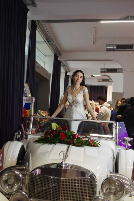 taxilinz-manuela-moertl-oldtimer-hochzeiten-linz